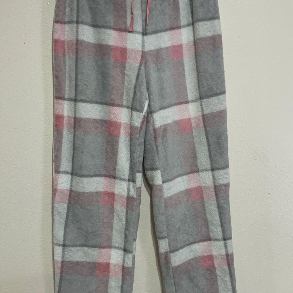Secret Treasures Gray and Pink Plaid Pajama Bottoms - Picture 4 of 11